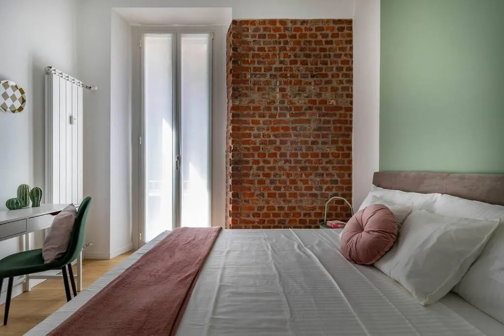 ميلان Bocconi Luxury Appartment
